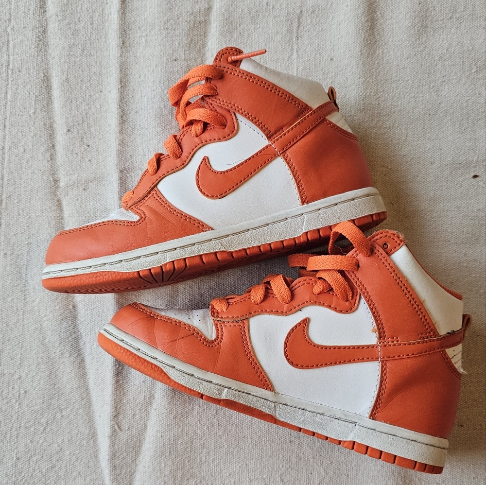 Kids 13C Nike dunk high orange blaze